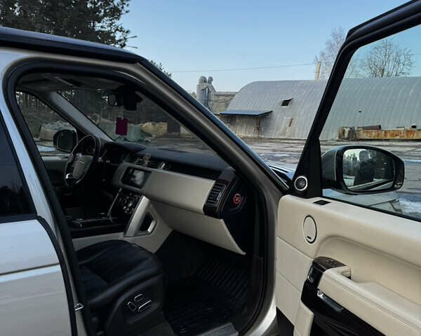 Серый Ленд Ровер Рендж Ровер, объемом двигателя 3 л и пробегом 274 тыс. км за 24000 $, фото 29 на Automoto.ua