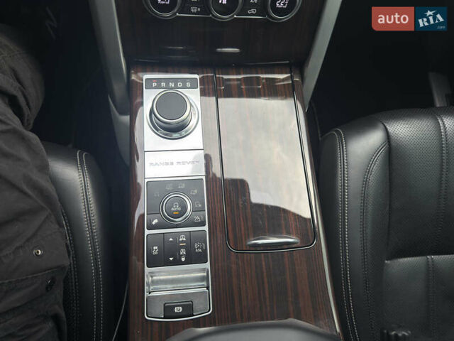 Сірий Ленд Ровер Рендж Ровер, об'ємом двигуна 4.37 л та пробігом 355 тис. км за 29000 $, фото 38 на Automoto.ua