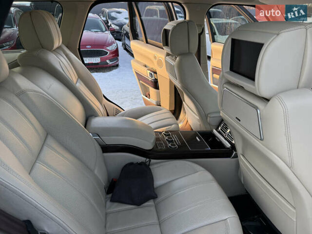 Сірий Ленд Ровер Рендж Ровер, об'ємом двигуна 5 л та пробігом 154 тис. км за 44999 $, фото 11 на Automoto.ua