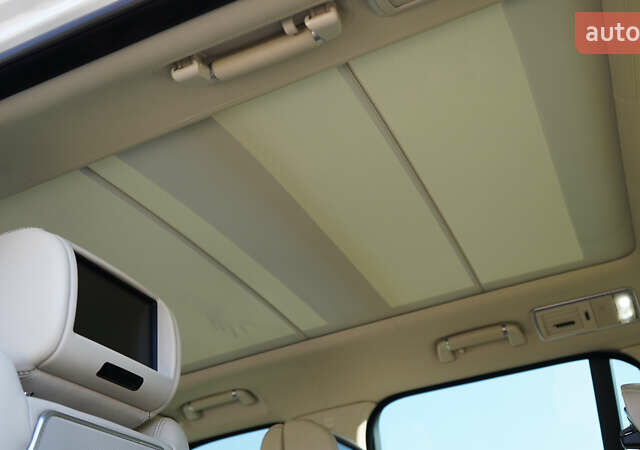 Серый Ленд Ровер Рендж Ровер, объемом двигателя 5 л и пробегом 140 тыс. км за 39999 $, фото 1 на Automoto.ua