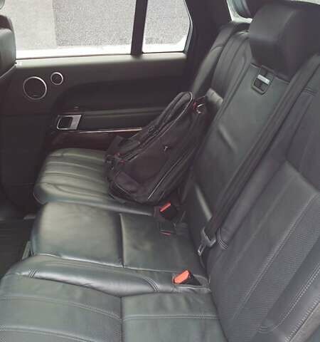 Серый Ленд Ровер Рендж Ровер, объемом двигателя 2.99 л и пробегом 245 тыс. км за 36000 $, фото 19 на Automoto.ua