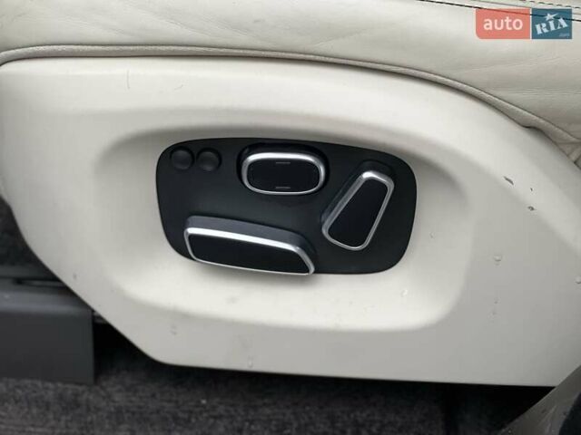 Серый Ленд Ровер Рендж Ровер, объемом двигателя 3 л и пробегом 175 тыс. км за 29999 $, фото 39 на Automoto.ua