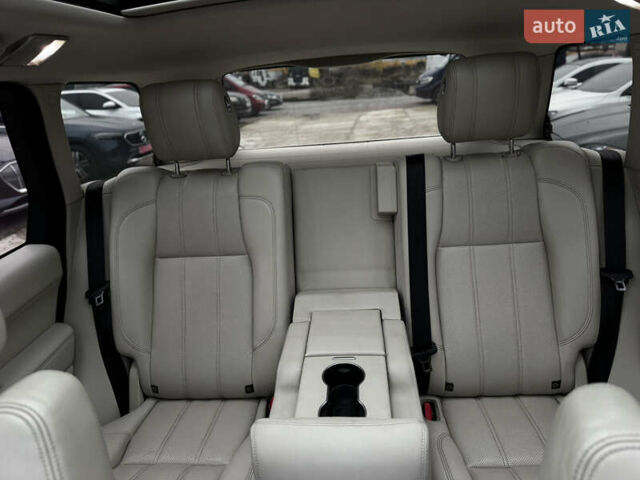 Сірий Ленд Ровер Рендж Ровер, об'ємом двигуна 3 л та пробігом 213 тис. км за 29999 $, фото 46 на Automoto.ua