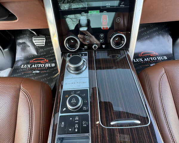 Сірий Ленд Ровер Рендж Ровер, об'ємом двигуна 4.37 л та пробігом 124 тис. км за 37999 $, фото 32 на Automoto.ua