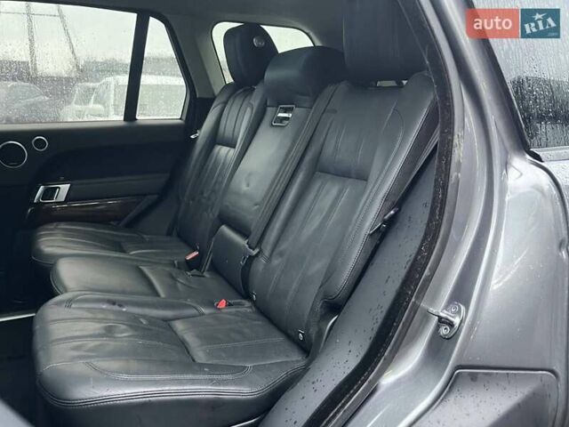 Сірий Ленд Ровер Рендж Ровер, об'ємом двигуна 3 л та пробігом 197 тис. км за 15900 $, фото 20 на Automoto.ua