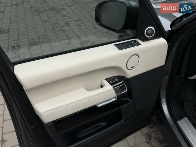 Сірий Ленд Ровер Рендж Ровер, об'ємом двигуна 3 л та пробігом 206 тис. км за 23600 $, фото 14 на Automoto.ua