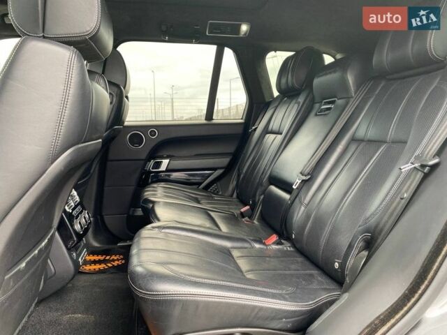 Серый Ленд Ровер Рендж Ровер, объемом двигателя 3 л и пробегом 249 тыс. км за 47490 $, фото 24 на Automoto.ua
