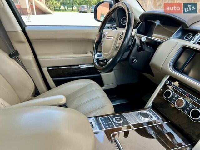 Серый Ленд Ровер Рендж Ровер, объемом двигателя 3 л и пробегом 146 тыс. км за 32900 $, фото 22 на Automoto.ua