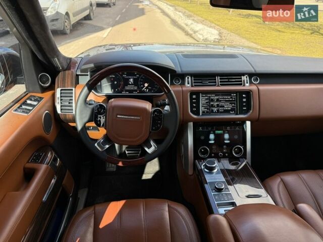 Серый Ленд Ровер Рендж Ровер, объемом двигателя 4.4 л и пробегом 125 тыс. км за 37900 $, фото 58 на Automoto.ua