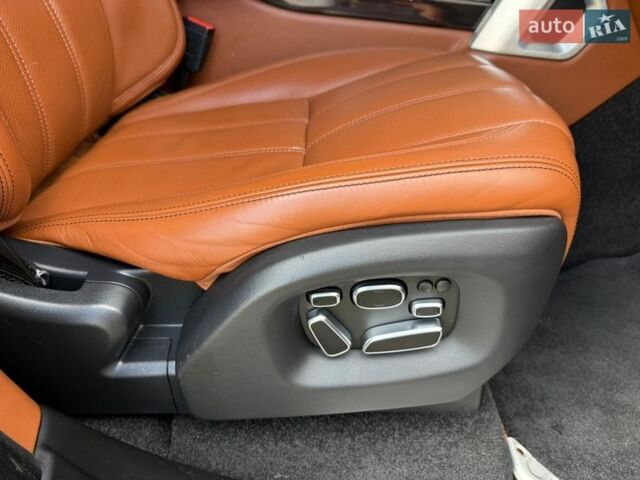 Серый Ленд Ровер Рендж Ровер, объемом двигателя 4.4 л и пробегом 125 тыс. км за 37900 $, фото 25 на Automoto.ua