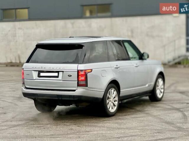 Серый Ленд Ровер Рендж Ровер, объемом двигателя 3 л и пробегом 175 тыс. км за 29999 $, фото 4 на Automoto.ua
