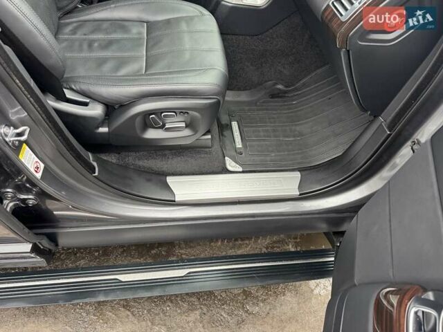 Серый Ленд Ровер Рендж Ровер, объемом двигателя 3 л и пробегом 83 тыс. км за 36900 $, фото 83 на Automoto.ua