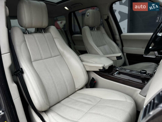 Сірий Ленд Ровер Рендж Ровер, об'ємом двигуна 3 л та пробігом 213 тис. км за 29999 $, фото 64 на Automoto.ua