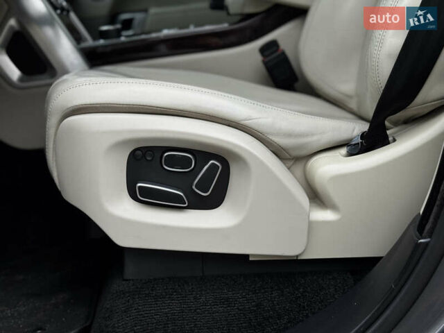 Сірий Ленд Ровер Рендж Ровер, об'ємом двигуна 3 л та пробігом 213 тис. км за 29999 $, фото 24 на Automoto.ua