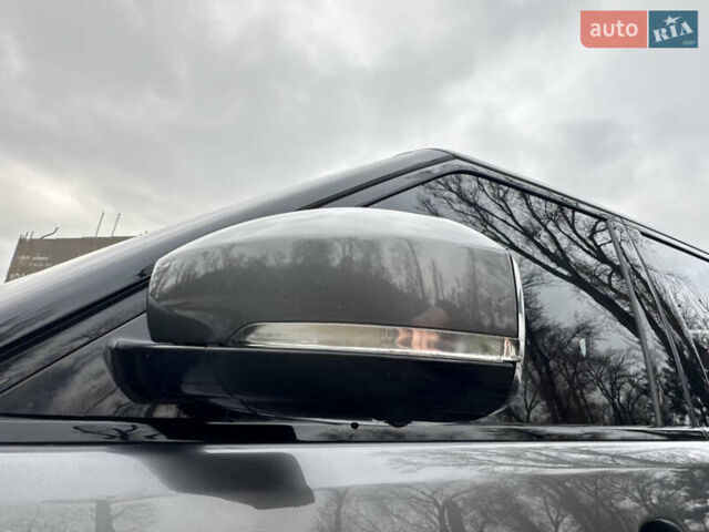 Сірий Ленд Ровер Рендж Ровер, об'ємом двигуна 4.37 л та пробігом 124 тис. км за 38999 $, фото 91 на Automoto.ua