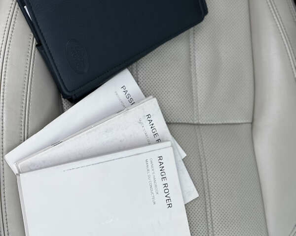 Сірий Ленд Ровер Рендж Ровер, об'ємом двигуна 3 л та пробігом 213 тис. км за 29999 $, фото 71 на Automoto.ua