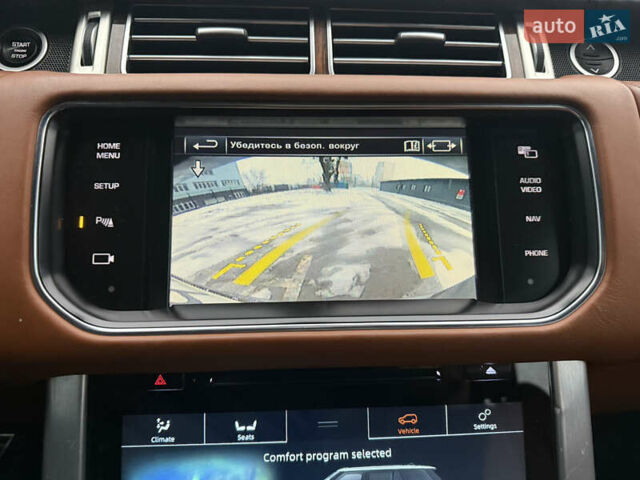 Сірий Ленд Ровер Рендж Ровер, об'ємом двигуна 4.37 л та пробігом 125 тис. км за 40999 $, фото 54 на Automoto.ua