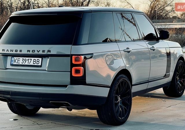 Серый Ленд Ровер Рендж Ровер, объемом двигателя 2.99 л и пробегом 239 тыс. км за 28000 $, фото 7 на Automoto.ua