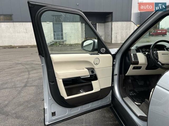 Серый Ленд Ровер Рендж Ровер, объемом двигателя 3 л и пробегом 175 тыс. км за 29999 $, фото 25 на Automoto.ua