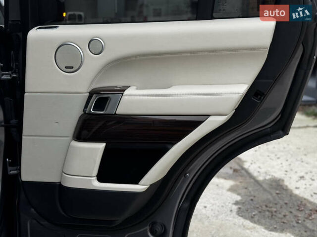 Сірий Ленд Ровер Рендж Ровер, об'ємом двигуна 3 л та пробігом 213 тис. км за 29999 $, фото 55 на Automoto.ua