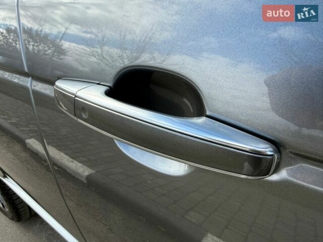 Серый Ленд Ровер Рендж Ровер, объемом двигателя 4.4 л и пробегом 125 тыс. км за 37900 $, фото 17 на Automoto.ua