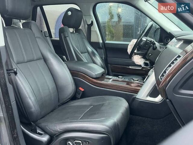 Сірий Ленд Ровер Рендж Ровер, об'ємом двигуна 3 л та пробігом 197 тис. км за 15900 $, фото 17 на Automoto.ua