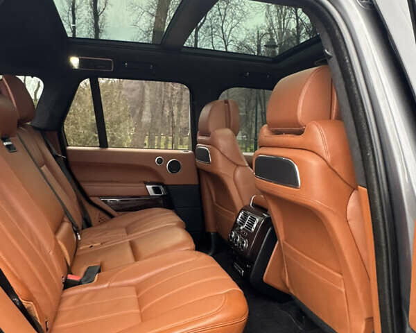 Сірий Ленд Ровер Рендж Ровер, об'ємом двигуна 4.37 л та пробігом 124 тис. км за 38999 $, фото 107 на Automoto.ua