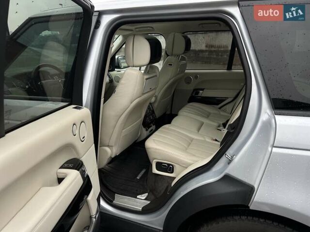 Серый Ленд Ровер Рендж Ровер, объемом двигателя 3 л и пробегом 175 тыс. км за 29999 $, фото 21 на Automoto.ua