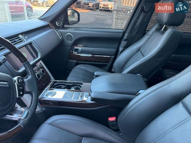 Сірий Ленд Ровер Рендж Ровер, об'ємом двигуна 3 л та пробігом 83 тис. км за 36900 $, фото 161 на Automoto.ua