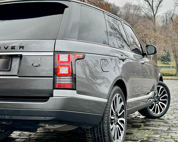 Сірий Ленд Ровер Рендж Ровер, об'ємом двигуна 4.37 л та пробігом 124 тис. км за 38999 $, фото 155 на Automoto.ua