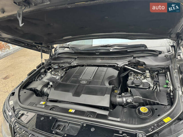 Серый Ленд Ровер Рендж Ровер, объемом двигателя 5 л и пробегом 125 тыс. км за 56000 $, фото 22 на Automoto.ua