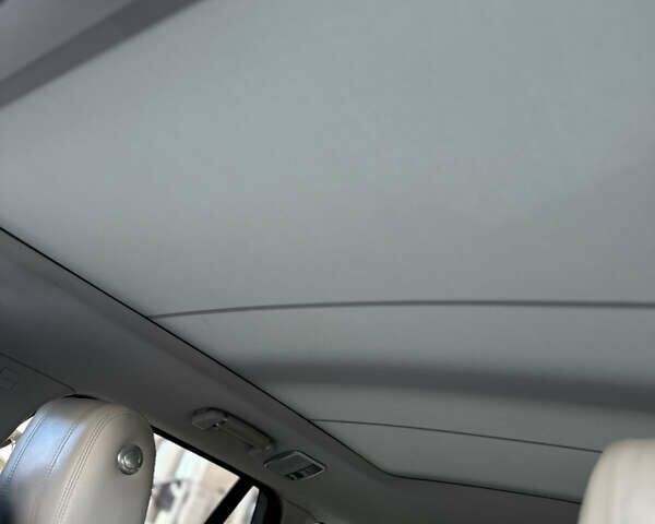 Серый Ленд Ровер Рендж Ровер, объемом двигателя 3 л и пробегом 206 тыс. км за 26100 $, фото 17 на Automoto.ua