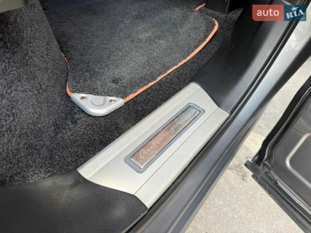 Серый Ленд Ровер Рендж Ровер, объемом двигателя 4.4 л и пробегом 125 тыс. км за 37900 $, фото 29 на Automoto.ua