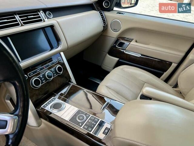 Серый Ленд Ровер Рендж Ровер, объемом двигателя 3 л и пробегом 146 тыс. км за 32900 $, фото 17 на Automoto.ua