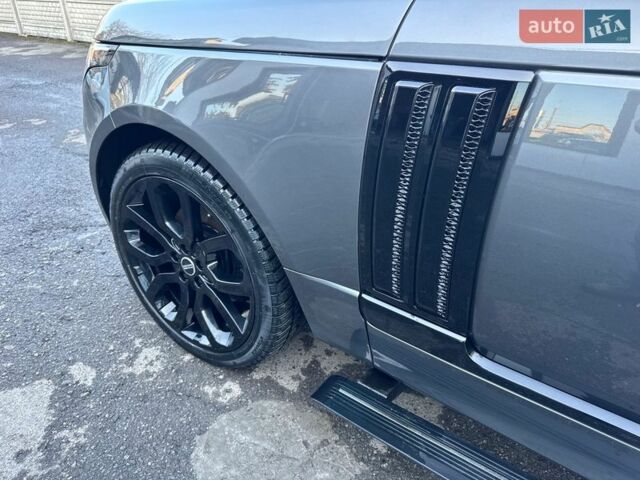 Сірий Ленд Ровер Рендж Ровер, об'ємом двигуна 3 л та пробігом 83 тис. км за 36900 $, фото 135 на Automoto.ua