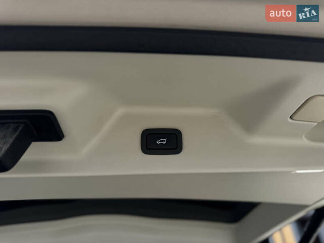 Сірий Ленд Ровер Рендж Ровер, об'ємом двигуна 3 л та пробігом 213 тис. км за 29999 $, фото 52 на Automoto.ua