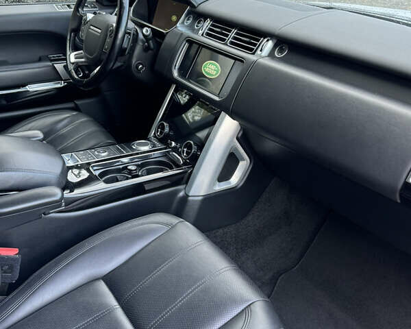 Ленд Ровер Рендж Ровер 2015 у Дніпро (Дніпропетровську) на Automoto.ua Сірий Ленд Ровер Рендж Ровер, об'ємом двигуна 2.99 л та пробігом 233 тис. км за 26900 $, фото 7 на Automoto.ua