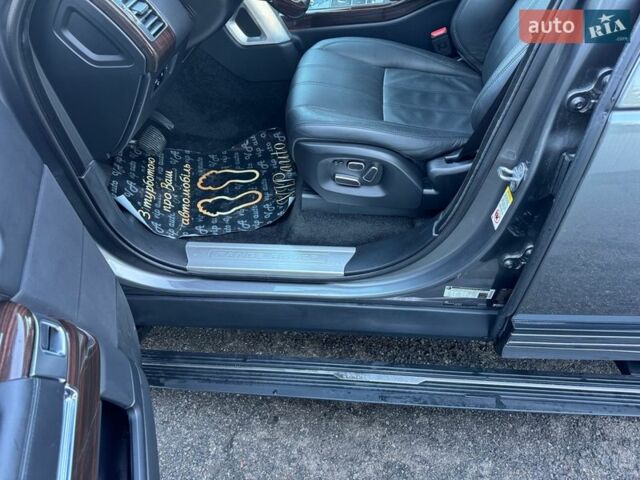 Сірий Ленд Ровер Рендж Ровер, об'ємом двигуна 3 л та пробігом 83 тис. км за 36900 $, фото 168 на Automoto.ua