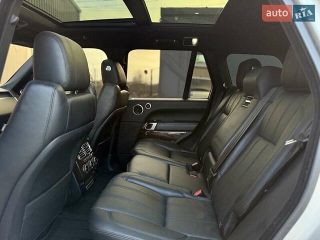 Серый Ленд Ровер Рендж Ровер, объемом двигателя 3 л и пробегом 176 тыс. км за 27800 $, фото 63 на Automoto.ua