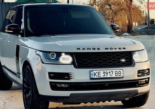 Серый Ленд Ровер Рендж Ровер, объемом двигателя 2.99 л и пробегом 239 тыс. км за 28000 $, фото 2 на Automoto.ua