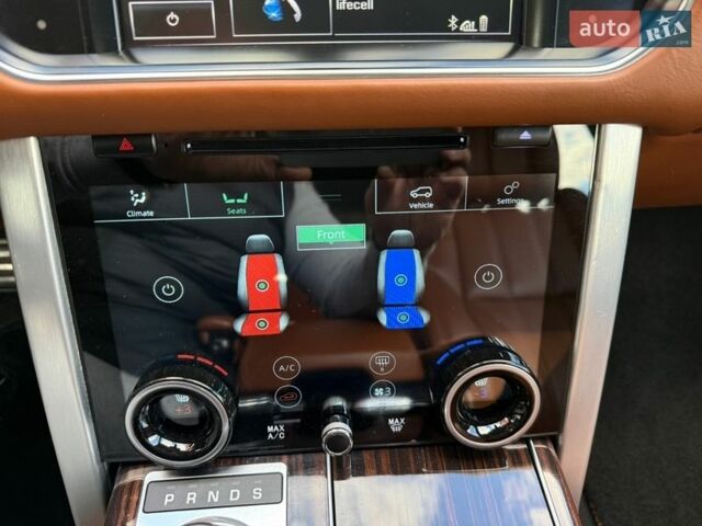 Серый Ленд Ровер Рендж Ровер, объемом двигателя 4.4 л и пробегом 125 тыс. км за 37900 $, фото 45 на Automoto.ua