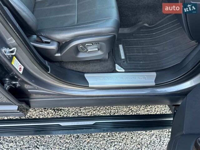 Сірий Ленд Ровер Рендж Ровер, об'ємом двигуна 3 л та пробігом 83 тис. км за 36900 $, фото 19 на Automoto.ua