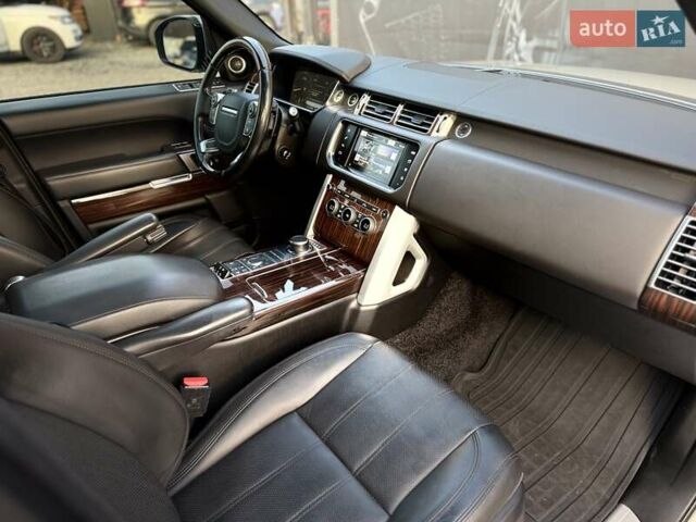 Серый Ленд Ровер Рендж Ровер, объемом двигателя 3 л и пробегом 176 тыс. км за 27800 $, фото 53 на Automoto.ua