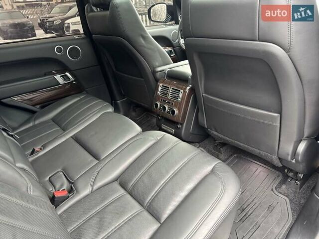 Серый Ленд Ровер Рендж Ровер, объемом двигателя 3 л и пробегом 83 тыс. км за 36900 $, фото 62 на Automoto.ua