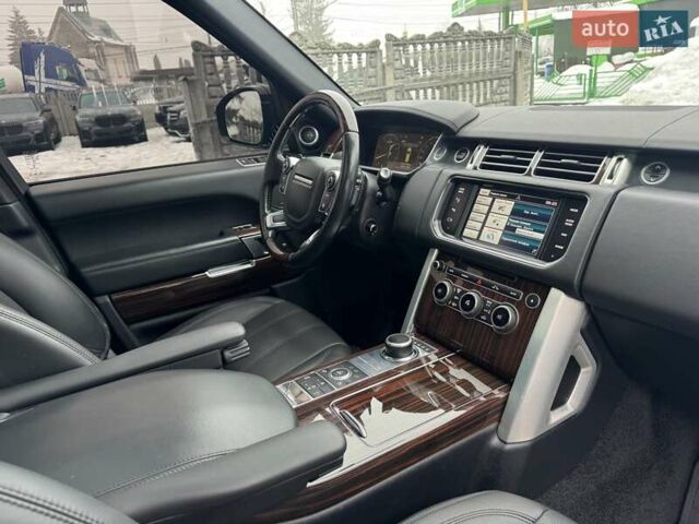 Серый Ленд Ровер Рендж Ровер, объемом двигателя 3 л и пробегом 83 тыс. км за 36900 $, фото 74 на Automoto.ua