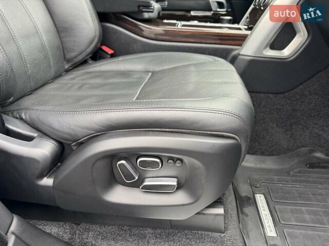 Серый Ленд Ровер Рендж Ровер, объемом двигателя 3 л и пробегом 83 тыс. км за 36900 $, фото 81 на Automoto.ua