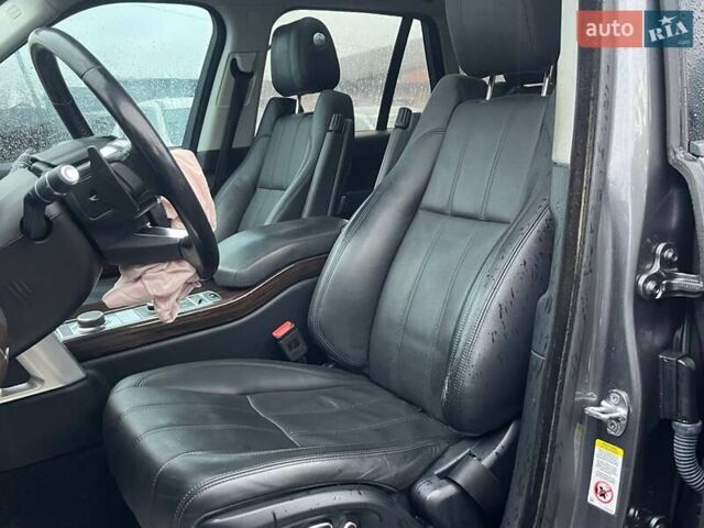 Сірий Ленд Ровер Рендж Ровер, об'ємом двигуна 3 л та пробігом 197 тис. км за 15900 $, фото 13 на Automoto.ua