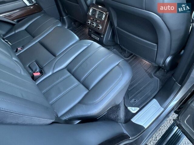 Сірий Ленд Ровер Рендж Ровер, об'ємом двигуна 3 л та пробігом 83 тис. км за 36900 $, фото 60 на Automoto.ua