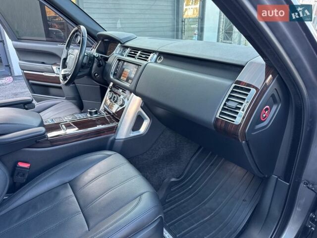 Сірий Ленд Ровер Рендж Ровер, об'ємом двигуна 3 л та пробігом 83 тис. км за 36900 $, фото 67 на Automoto.ua