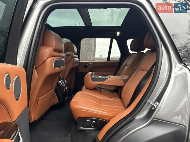 Сірий Ленд Ровер Рендж Ровер, об'ємом двигуна 4.37 л та пробігом 124 тис. км за 38999 $, фото 124 на Automoto.ua